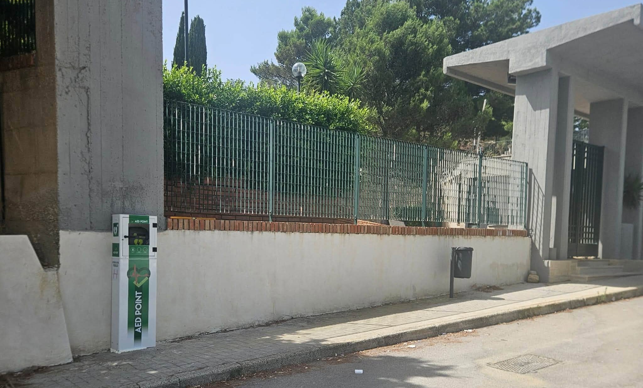 Milena. Installato un nuovo defibrillatore in via Ragazzi del ’99