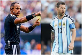 “Arbitro è il preferito di Messi”, accuse e sospetti in Inghilterra-Argentina