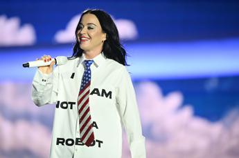 Casa Bianca usa ‘Firework’ in un video su attacchi militari, Katy Perry: “Mia musica non celebra guerra”