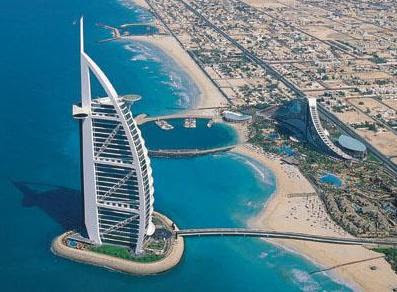 Viaggi a Dubai e Oman: due modelli di innovazione per esplorare il Medio Oriente