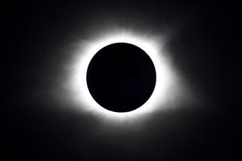 Eclissi solare 12 agosto, dove si vedrà e a che ora