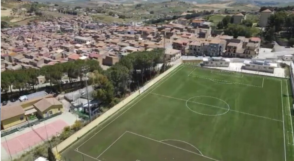 Vallelunga. Il 24 luglio c’è l’inaugurazione del nuovo campo sportivo comunale