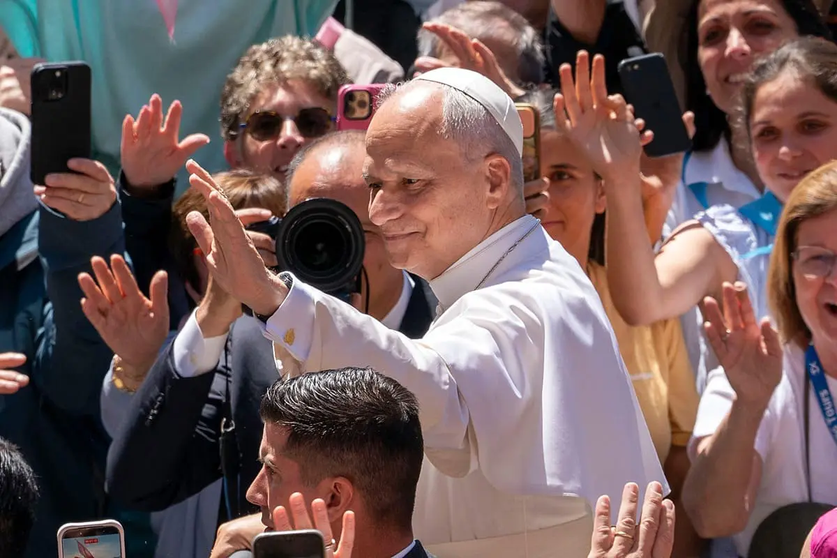 Papa Leone XIV sabato a Lampedusa, una visita nell’isola simbolo delle migrazioni nel Mediterraneo