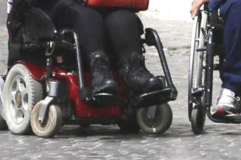 Rapporto Inps: “Il 77,8% delle prestazioni assistenziali sono indennità sono accompagnamento per prestazioni a invalidi civili”