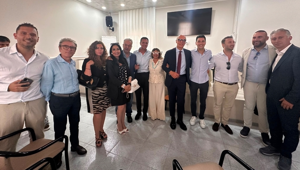 Caltanissetta. Forza Italia, la consigliera Mosca: “Auguri ai nuovi coordinatori Tesauro e Cirrone Cipolla”