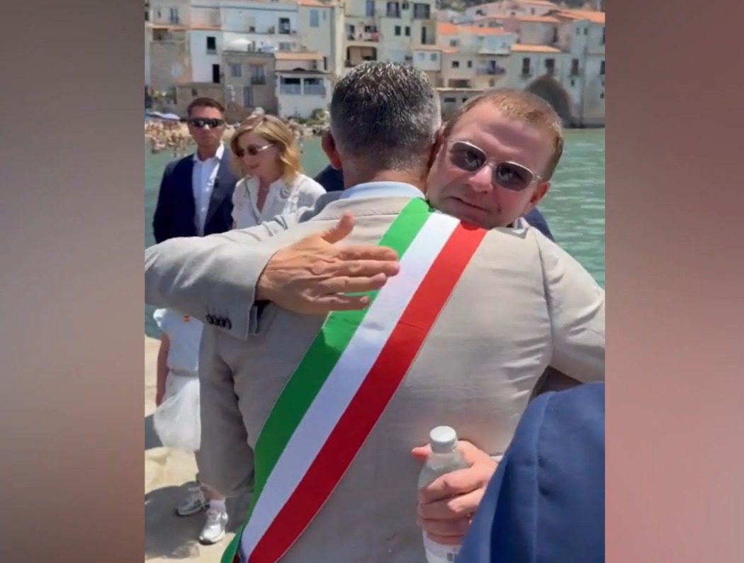 L’ambasciatore statunitense Fertitta visita Cefalù: “Legame profondo tra la Sicilia e gli Usa”