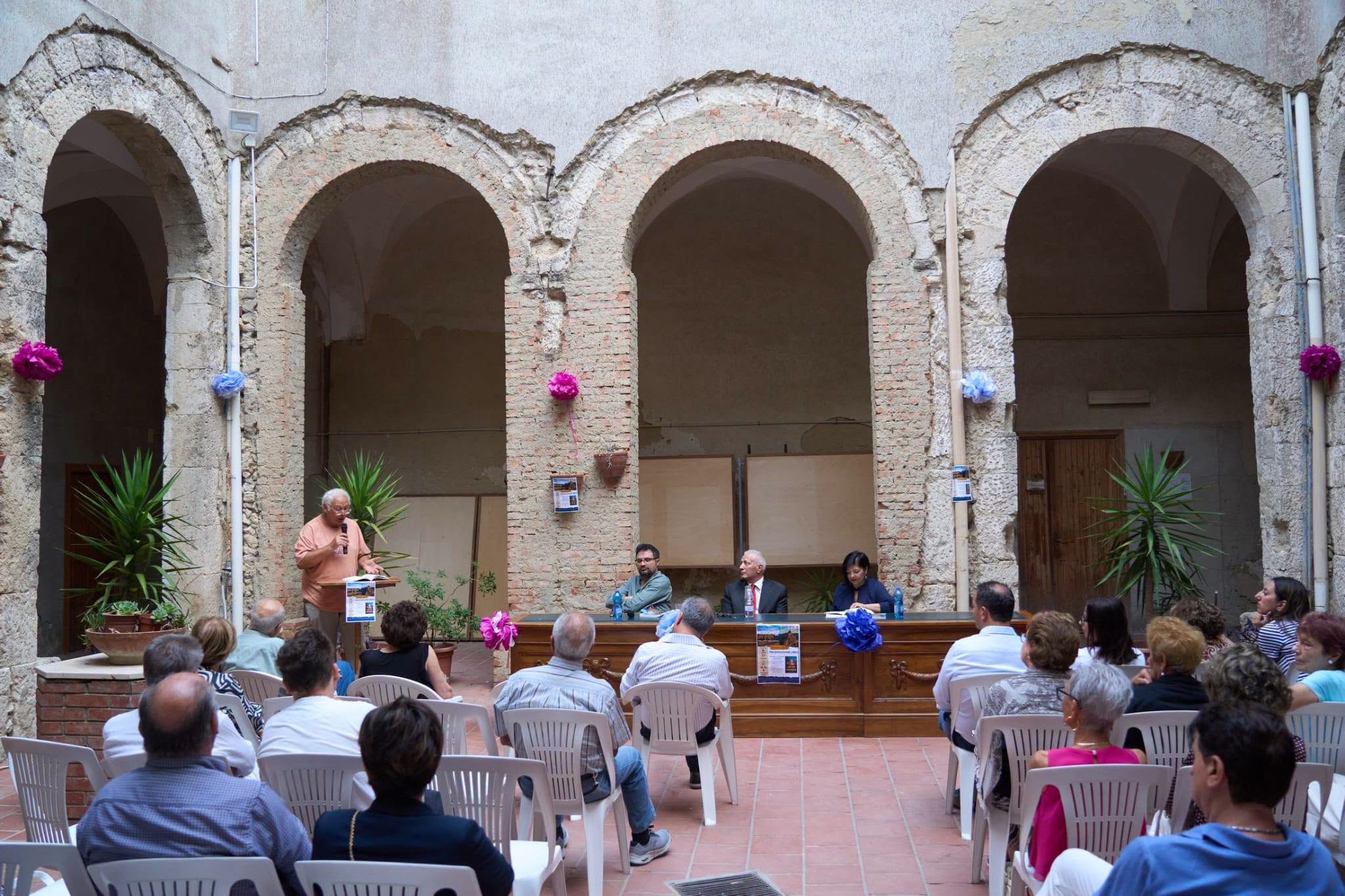 Mussomeli, al chiostro Monti presentato il libro “Lia Di Grazia” di Salvatore Cappalonga