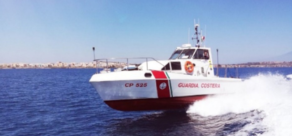 Esce in mare in canoa e non fa ritorno, a Gela ricerche in corso