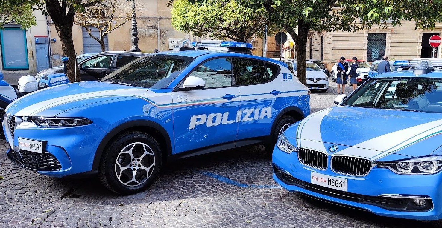 Nell’Ennese arrestato dalla Polizia un giovane per detenzione e trasporto di sostanza stupefacente ai fini di spaccio