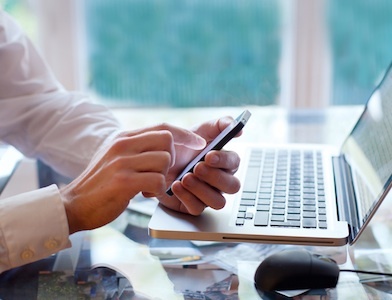 Smartphone per studio e lavoro: come scegliere senza spendere troppo