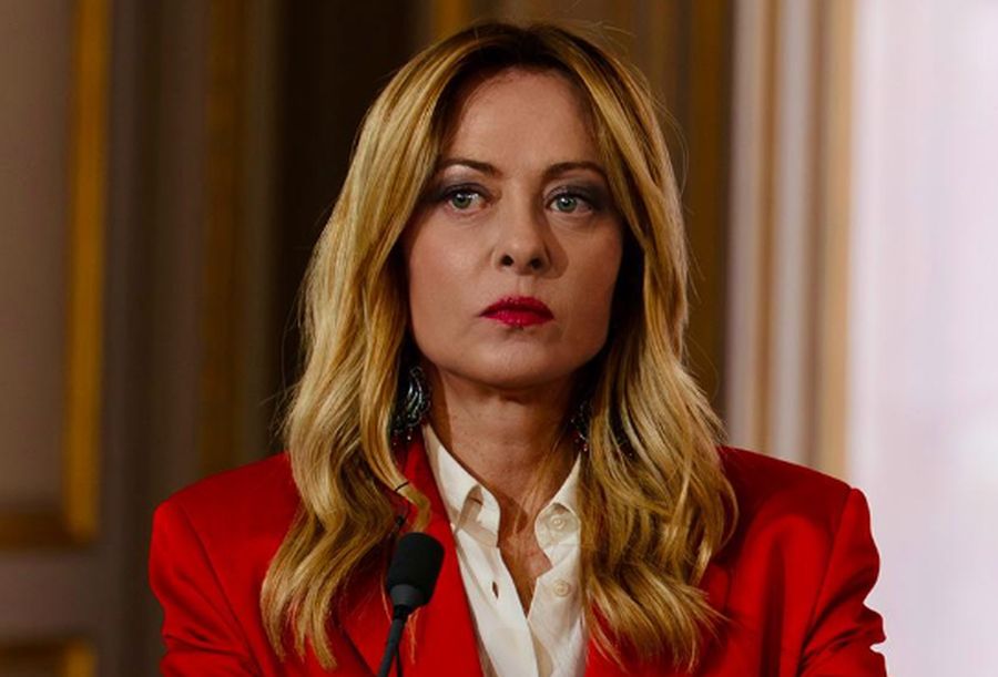 Meloni: “L’economia italiana tiene bene, possibile uscire da procedura infrazione”