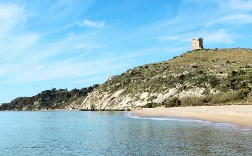 “Un mare di vele blu”: a Gela, la quinta edizione della veleggiata per conoscere, condividere ed includere