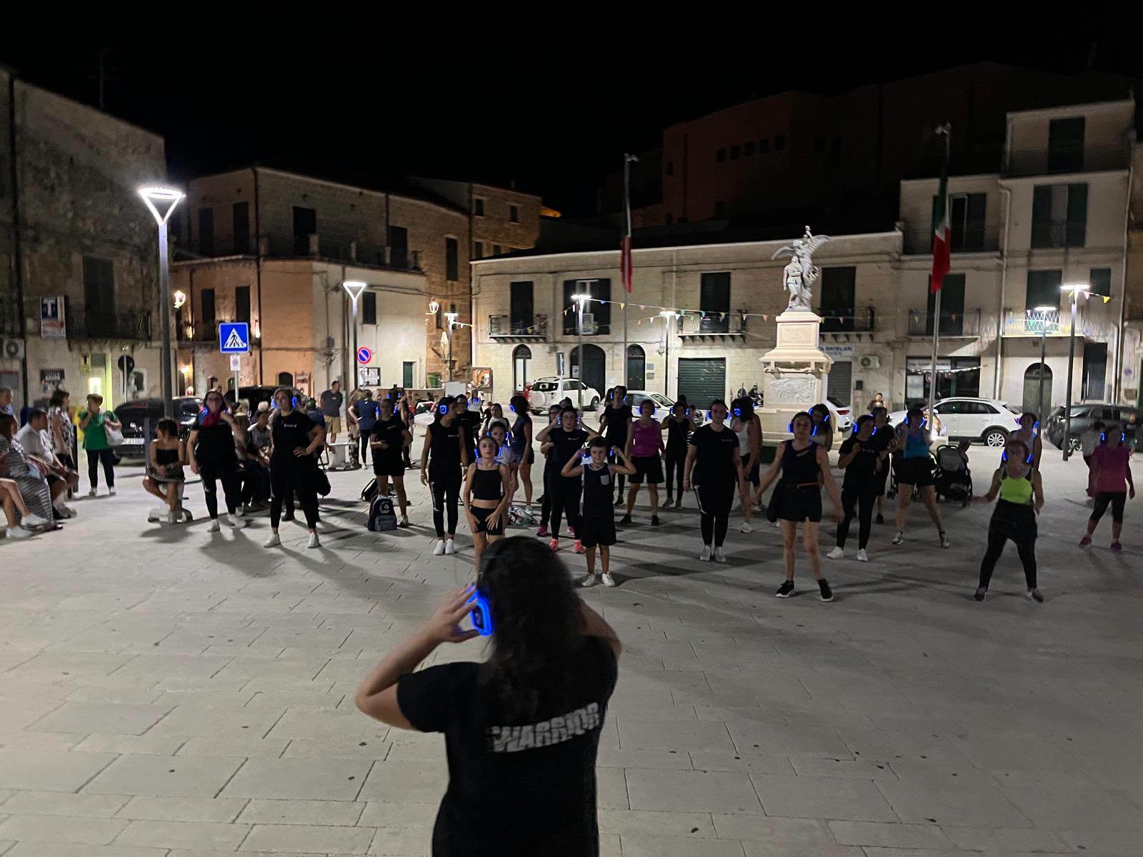 Mussomeli, Eventi estivi nel centro storico e Piazza Umberto. Balli di gruppo