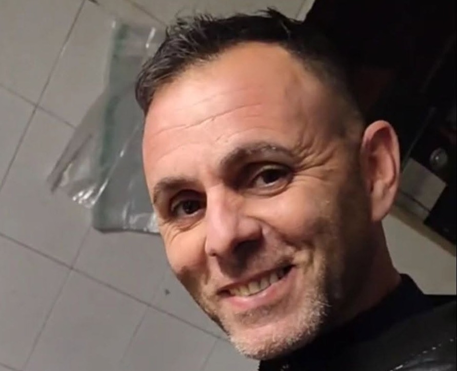 Caltanissetta piange la morte a 42 anni di Tony Ferdico, un giovane padre di famiglia nel cuore di tanti nisseni