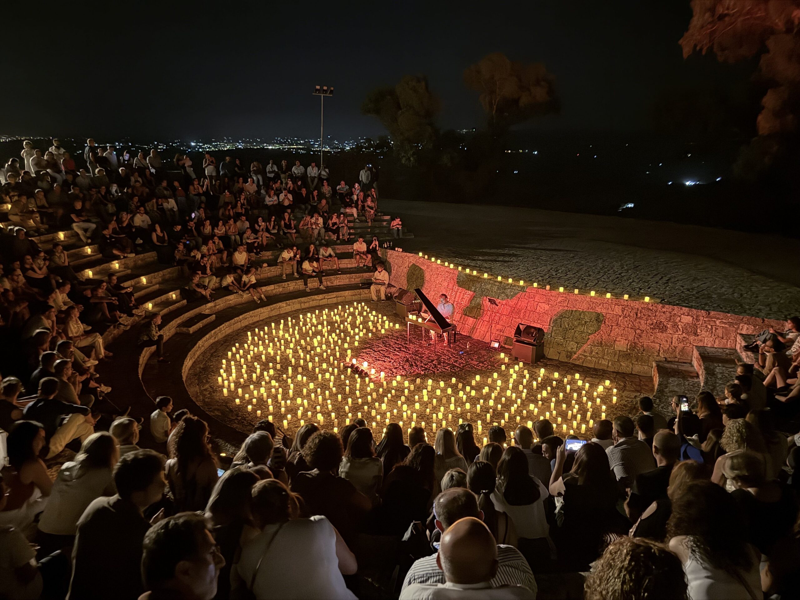 Mazzarino. Su iniziativa della Pro Loco l’anfiteatro del Castello illuminato a festa per il “Castle Light Experience”
