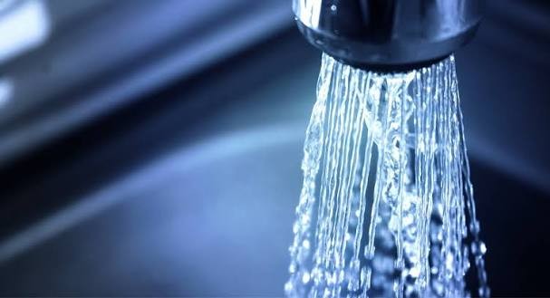 Caltanissetta. Disposta dal sindaco la revoca dell’ordinanza che vietava utilizzo per scopo potabile dell’acqua in via don Minzoni