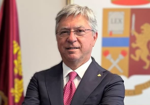 Caltanissetta, daspo urbano: Emessi dal Questore Marco Giambra due provvedimenti di prevenzione per arginare le condotte antisociali