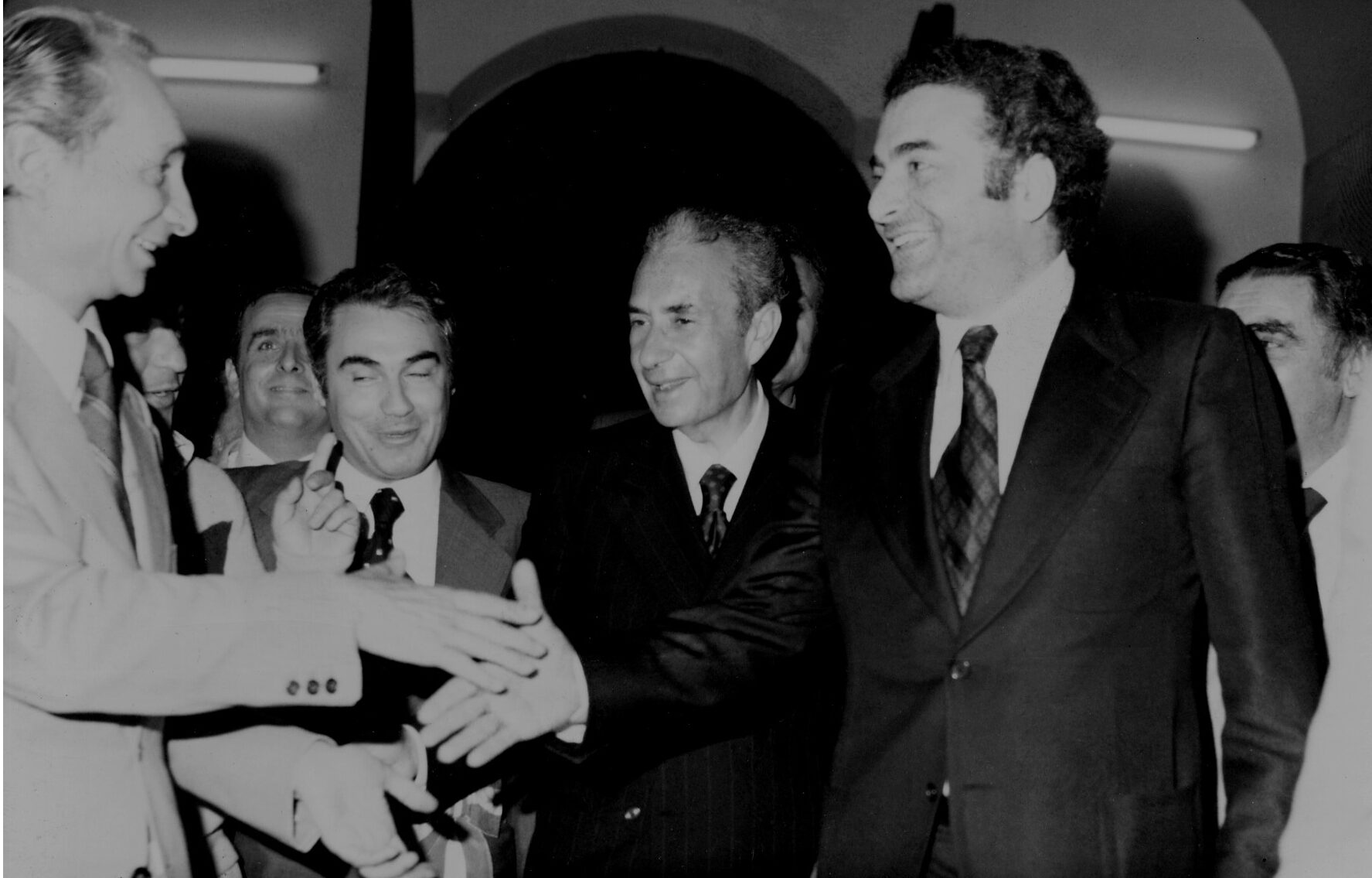 La mostra fotografica su Piersanti Mattarella fa tappa a Catania, inaugurazione il 12 settembre al Museo Diocesano