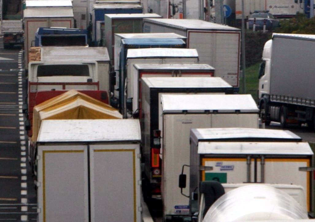 Caro carburanti, pronti 15 milioni per gli autotrasportatori in Sicilia