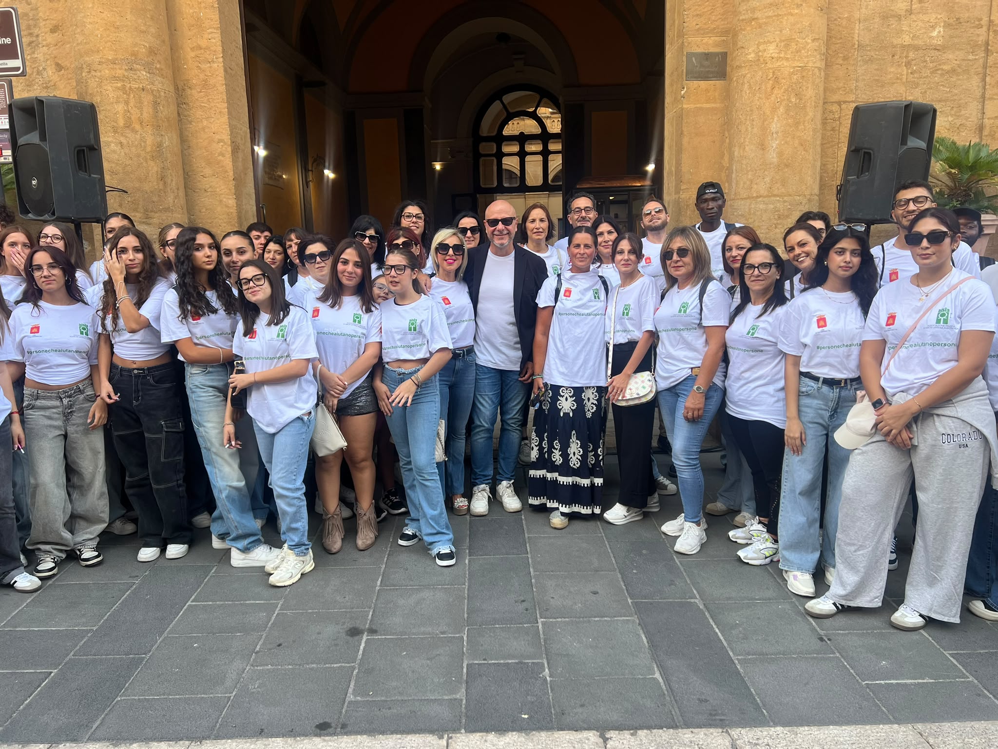 Caltanissetta, la scuola incontra la solidarietà: il Galilei-Di Rocco in corteo per la SLA