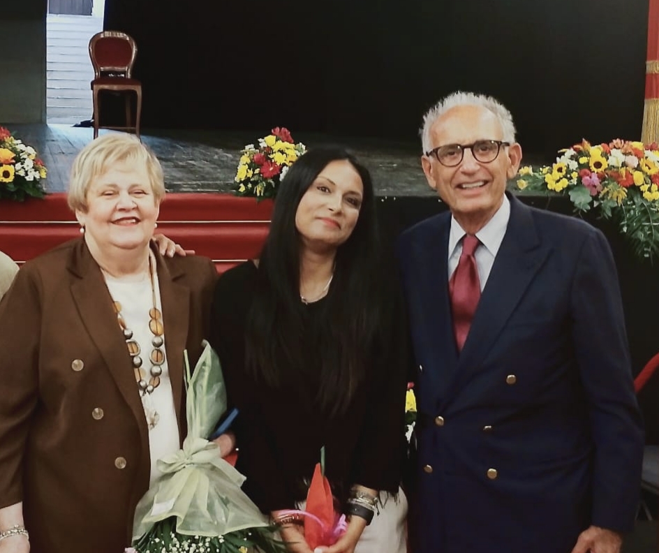 Caltanissetta, Francesca Perriera salvò un automobilista sulla A19: il ringraziamento pubblico al Teatro Margherita