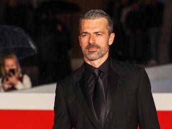 Marino debutta in Doc, Argentero: “È mia moglie e questo alimenta critiche…