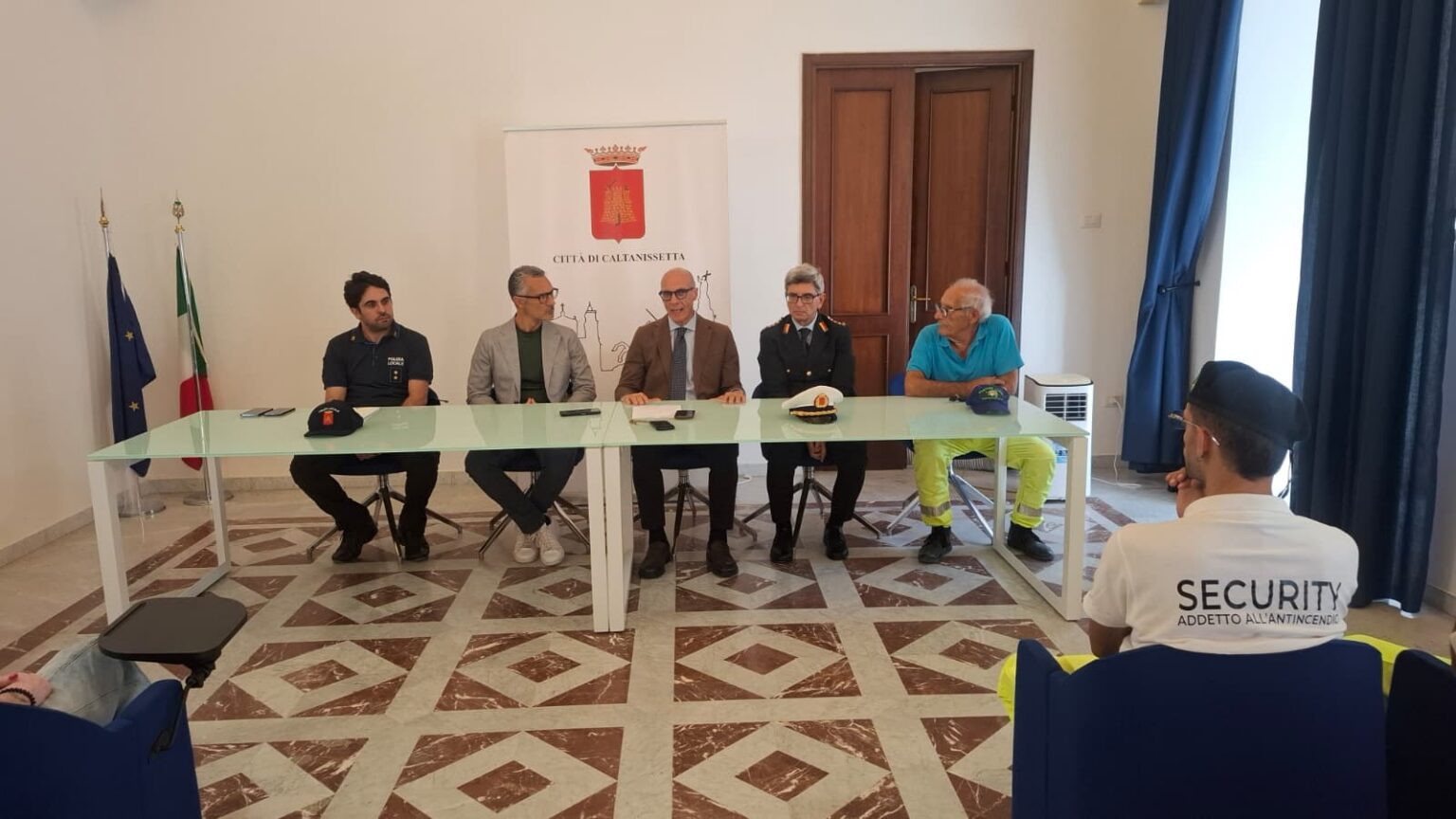 Caltanissetta, sicurezza davanti le scuole: avviato un progetto sperimentale con l’associazione Pantere Verdi