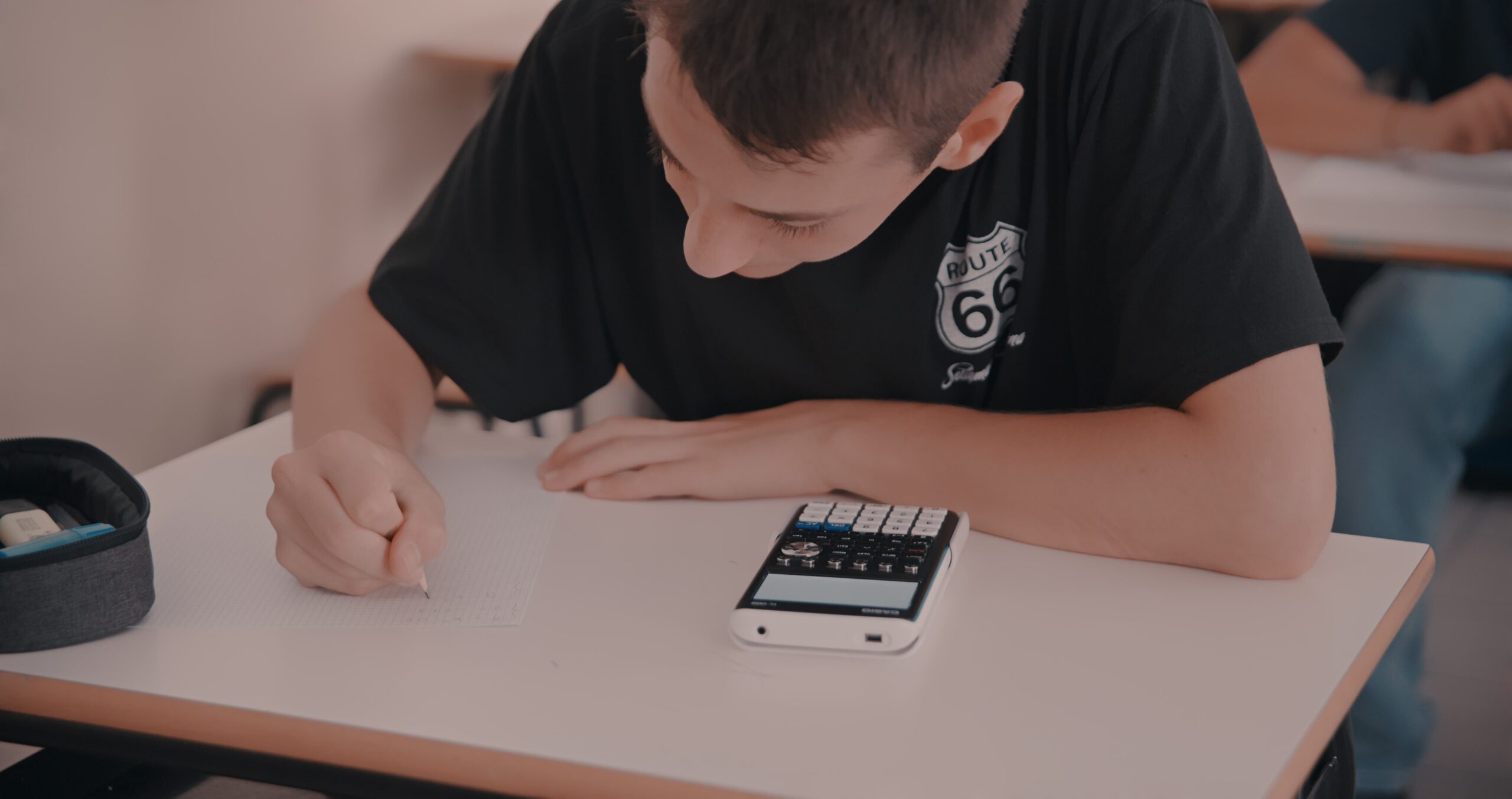 Scuola al via, i sei consigli dell’esperto per scegliere la calcolatrice giusta: la guida di Skuola.net