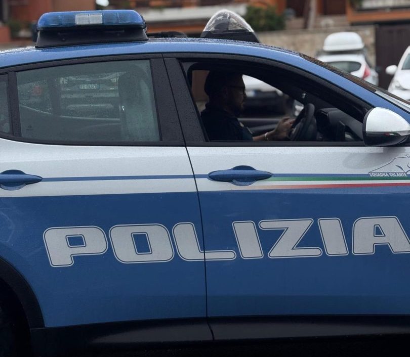 Catania, tre poliziotti aggrediti durante un controllo antidroga. Schifani: “Azioni intollerabili”
