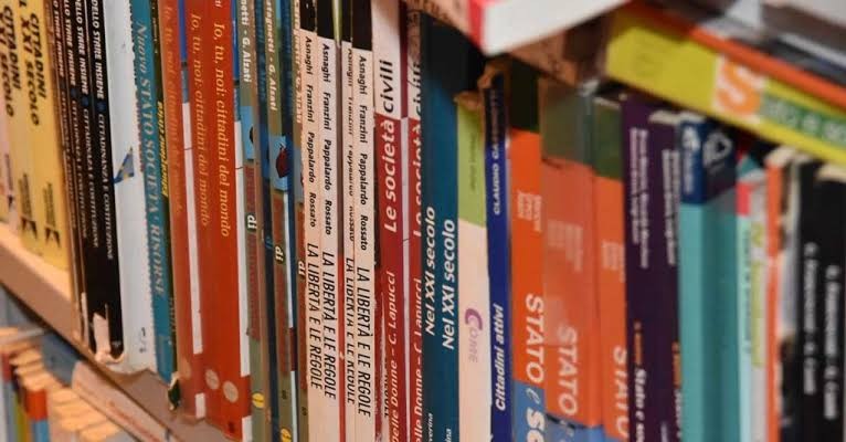 Caltanissetta. L’8 settembre il mercatino del libro scolastico usato resterà chiuso: riaprirà l’11 settembre