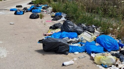Caltanissetta, come segnalare l’abbandono dei rifiuti: un numero verde per i cittadini